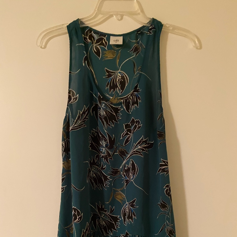 CAbi 3276 Green floral racerback tunic